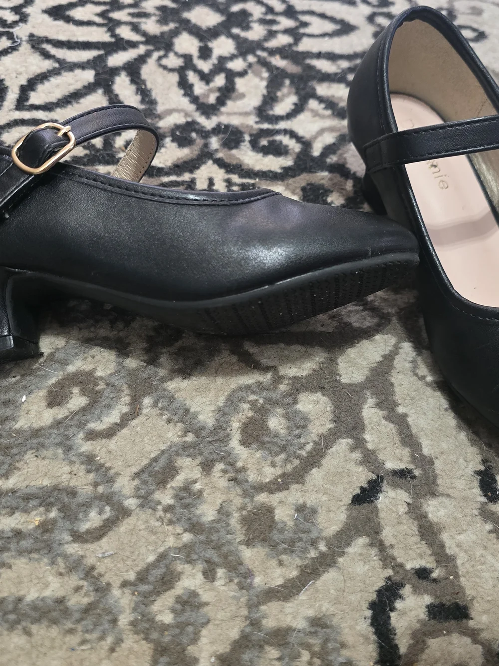 Classic Black Mary Jane Flats - Women's Comfort Shoes